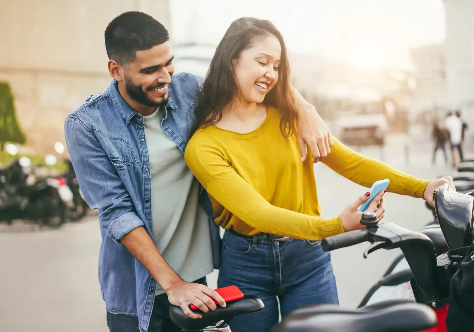 smiling-couple-enjoying-time-together-in-the-city-2026-01-08-05-51-43-utc